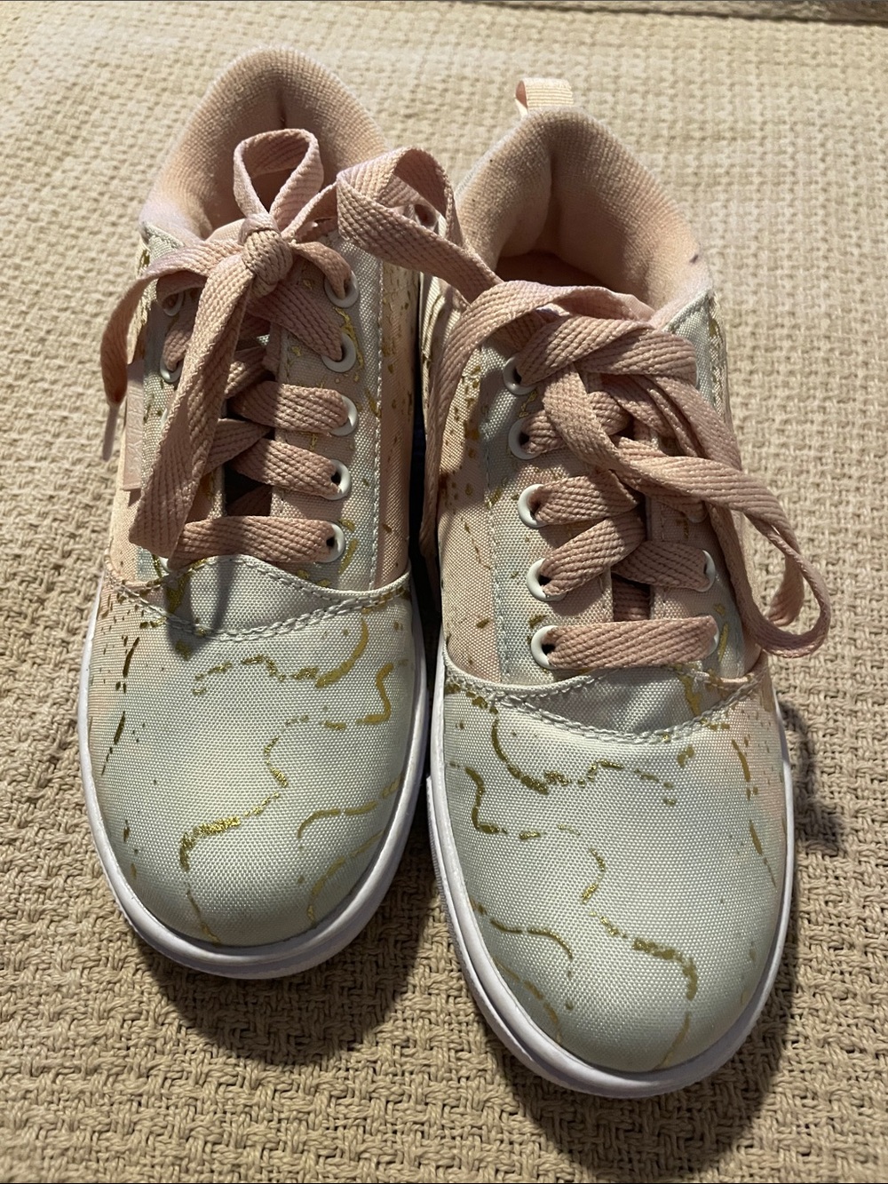 Heelys Pink and Cream Marble-Accent Kids Heelys